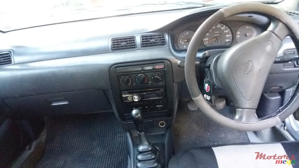 1997' Nissan Sunny i photo #3