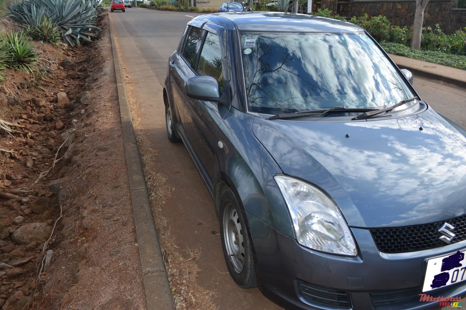 2007' Suzuki Swift photo #3