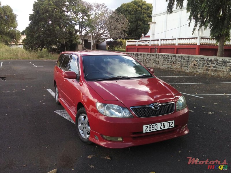 2002' Toyota Corolla Fielder photo #1