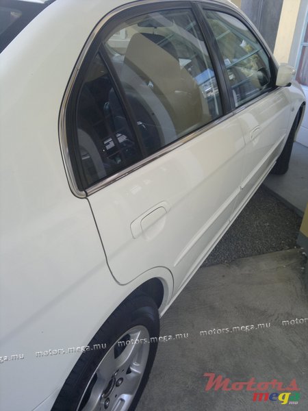 2004' Honda Civic VTI photo #4