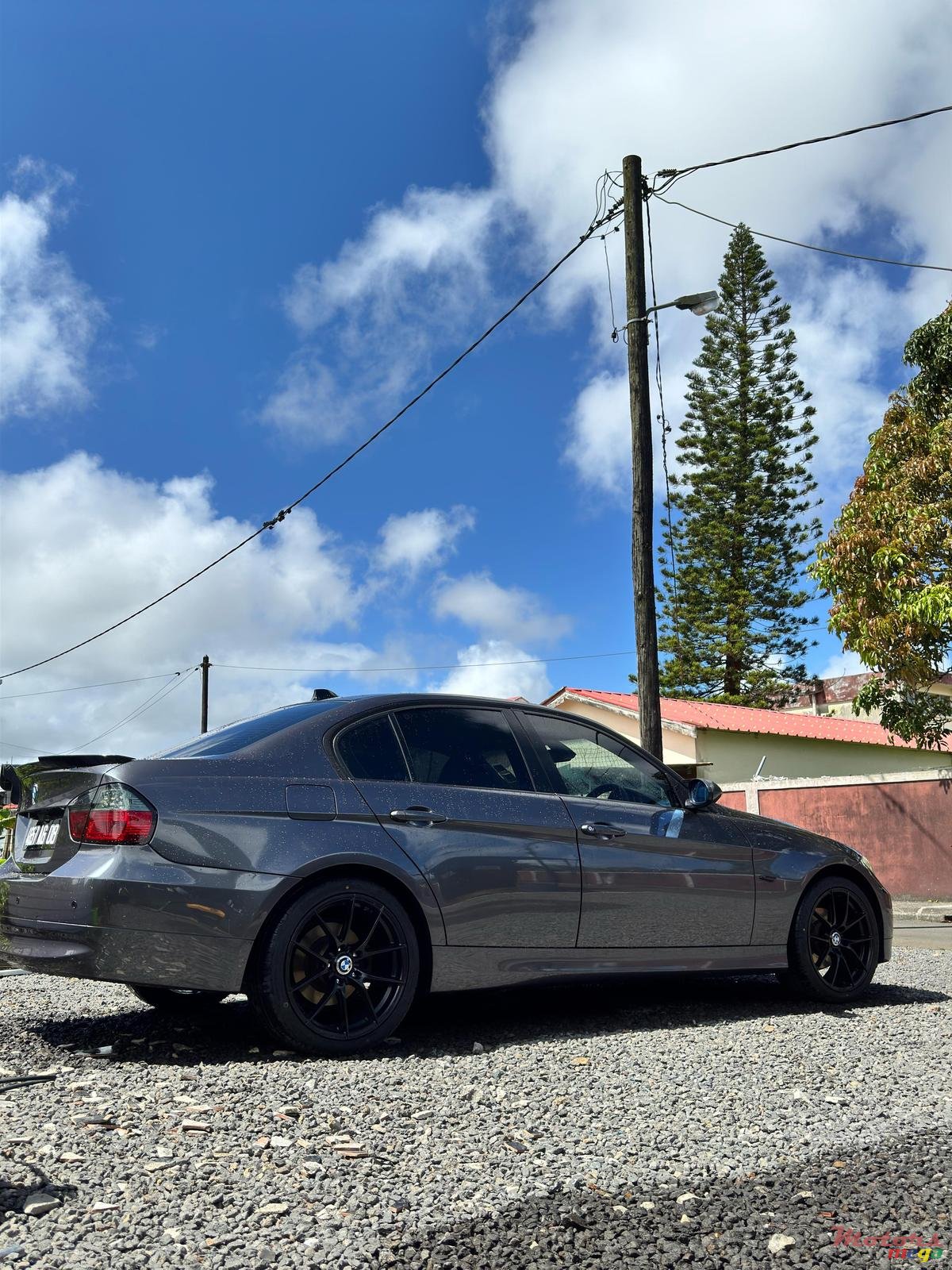 2008' BMW 316 photo #2