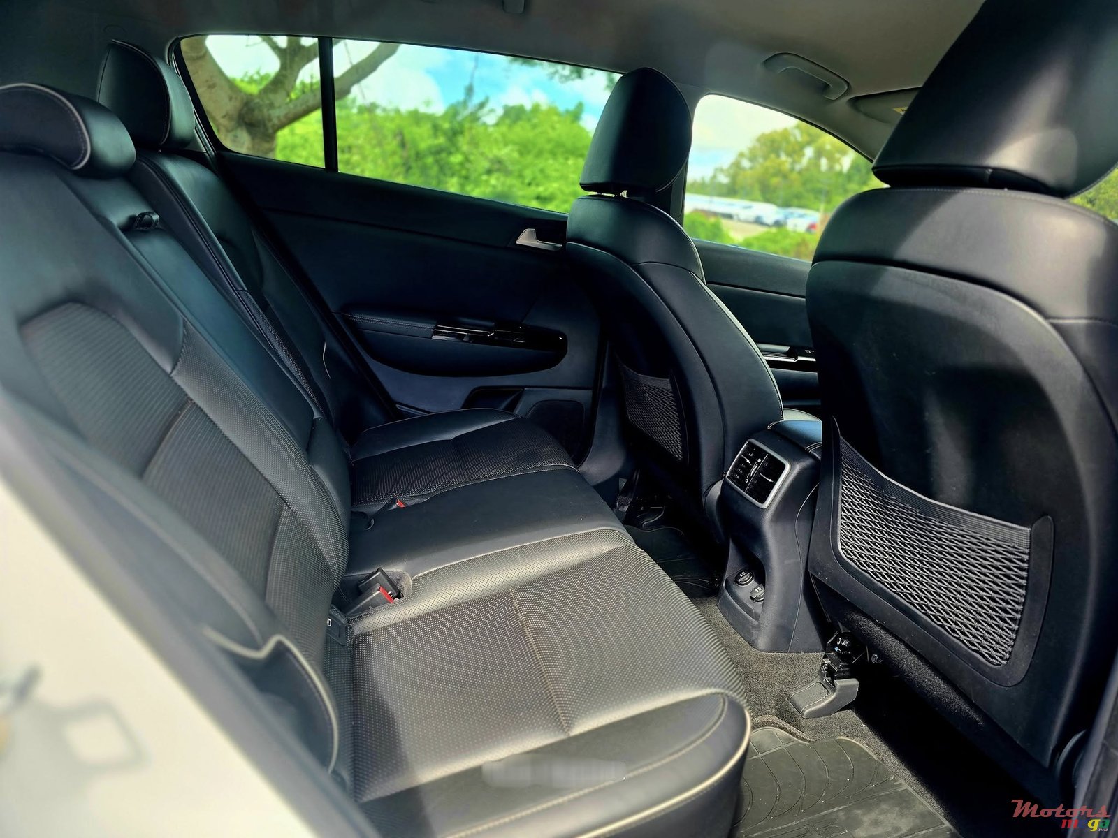 2018' Kia Sportage GTline photo #5