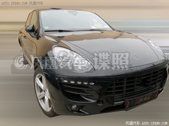 Porsche Macan Interior and Exteriors Spied; To Debut by Year-End