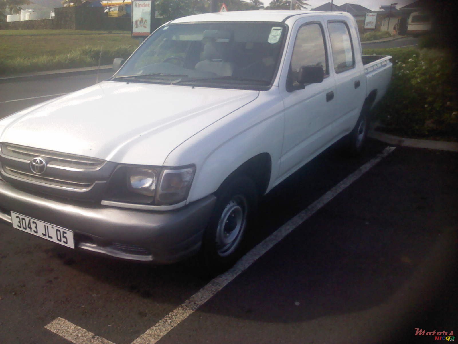 2005' Toyota HX2 photo #1