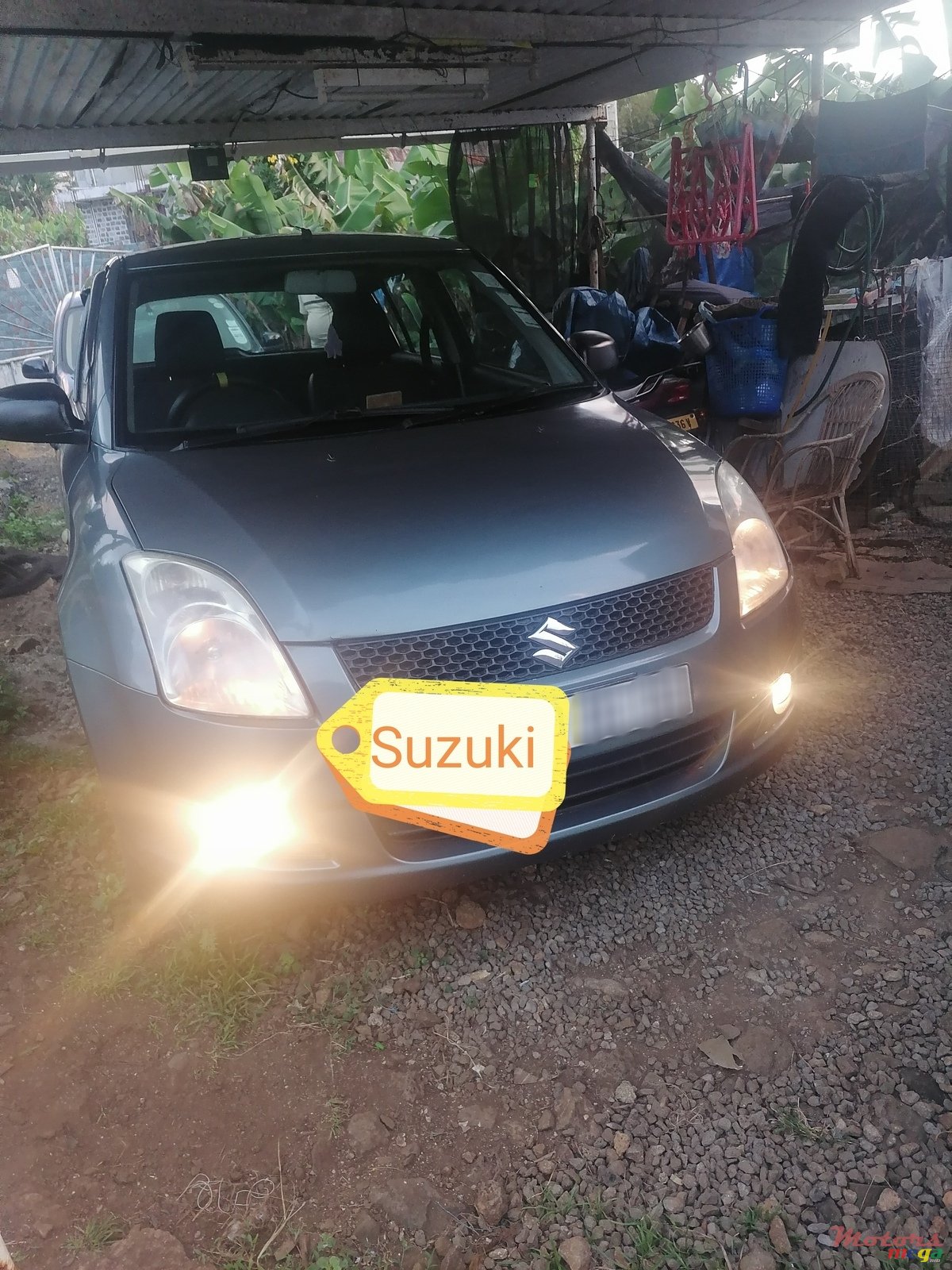 2009' Suzuki Swift photo #2