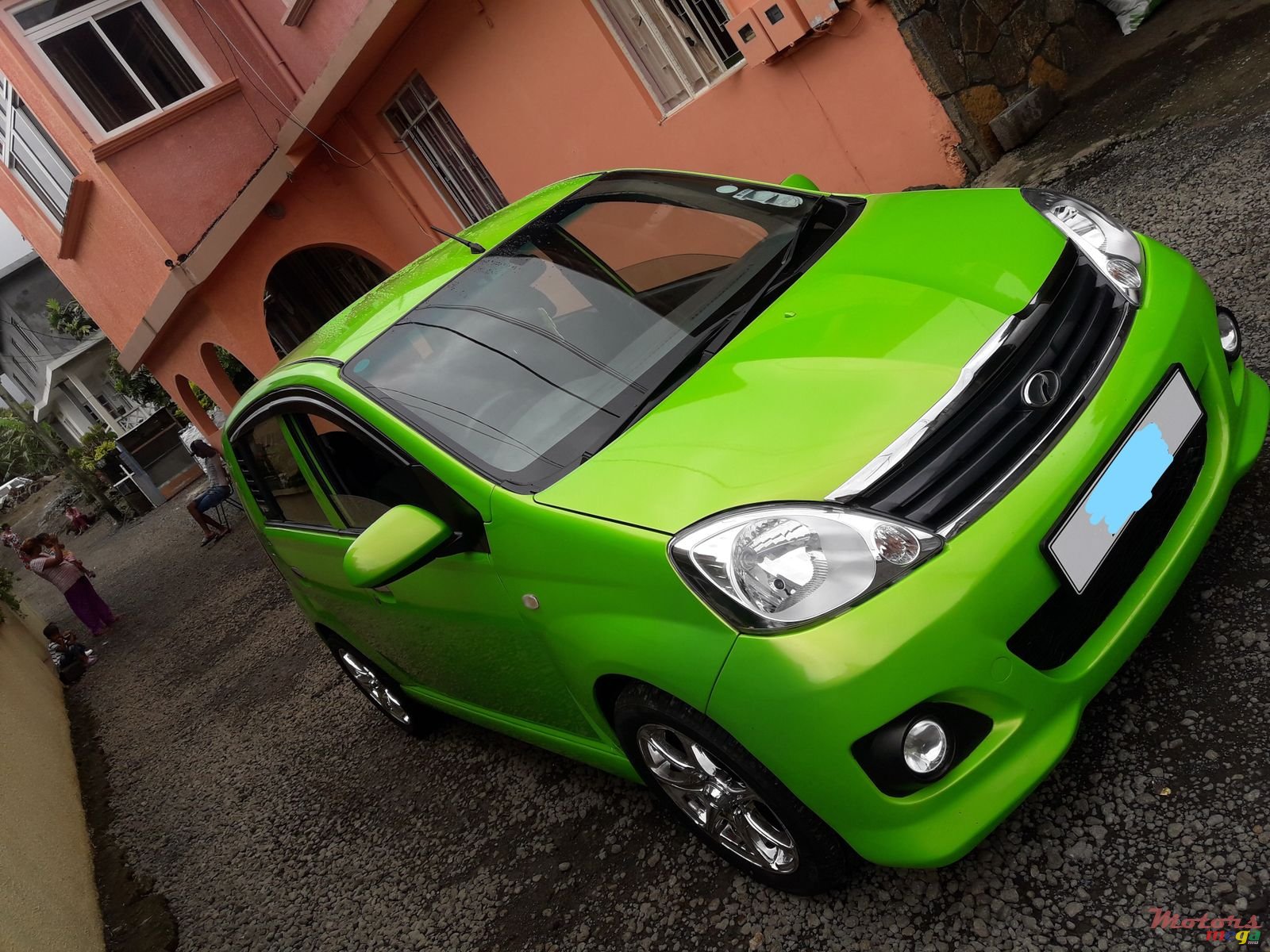 2013' Perodua Viva photo #1