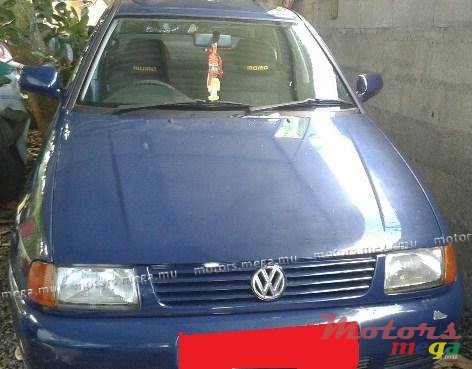 1999' Volkswagen Polo photo #1