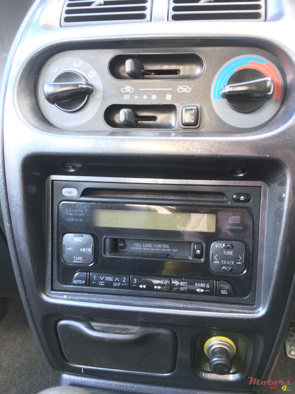 1999' Toyota photo #5