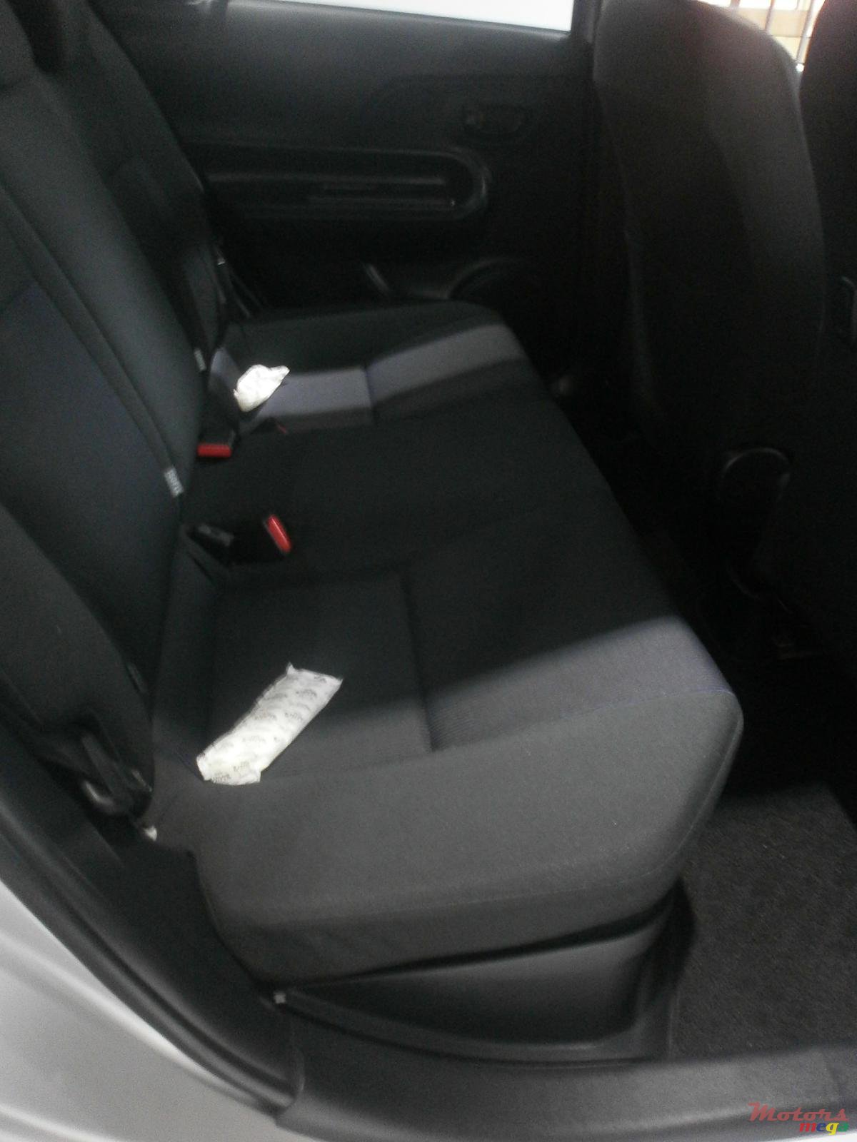 2016' Toyota Aqua photo #4