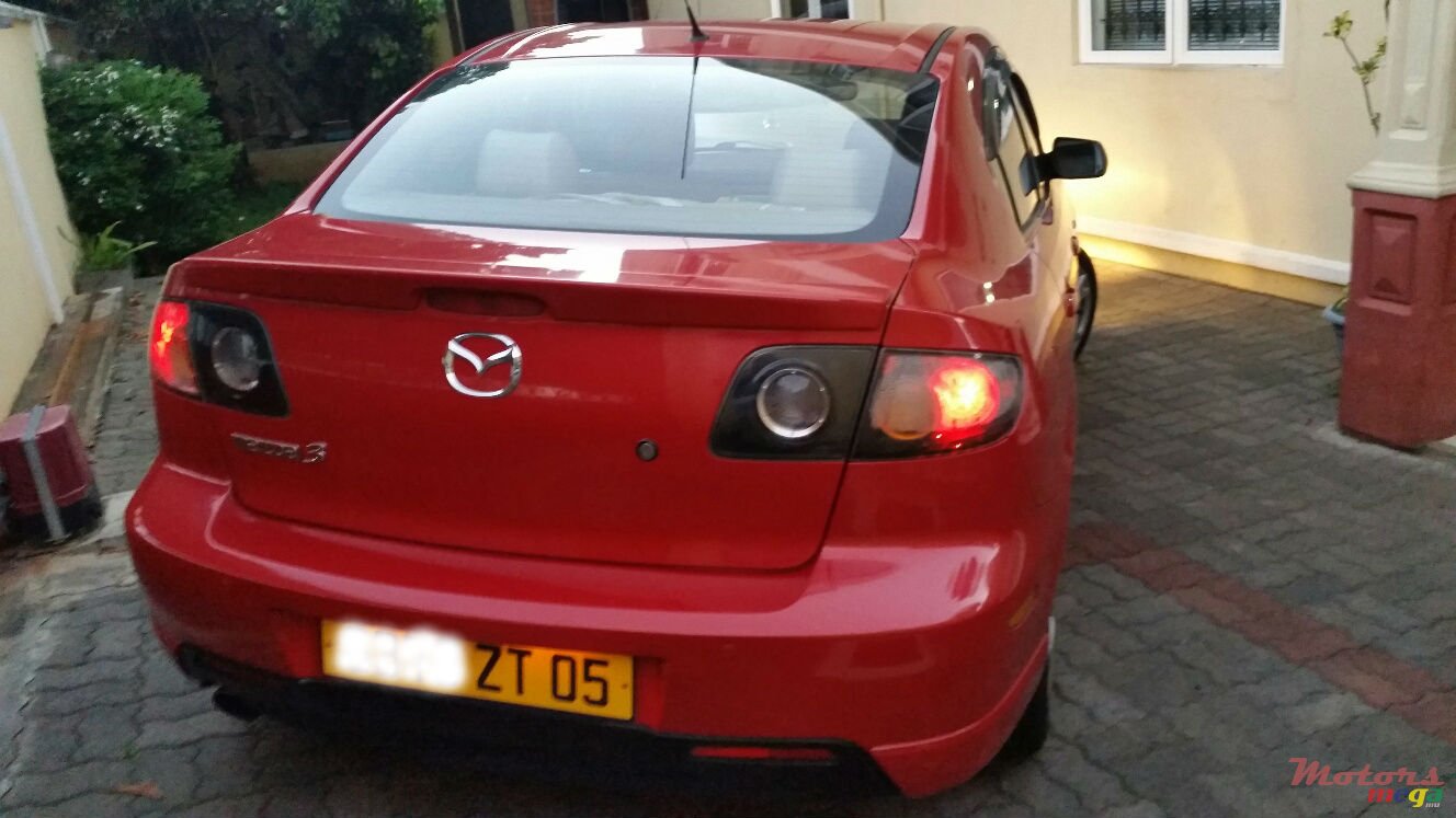 2005' Mazda 3 photo #3