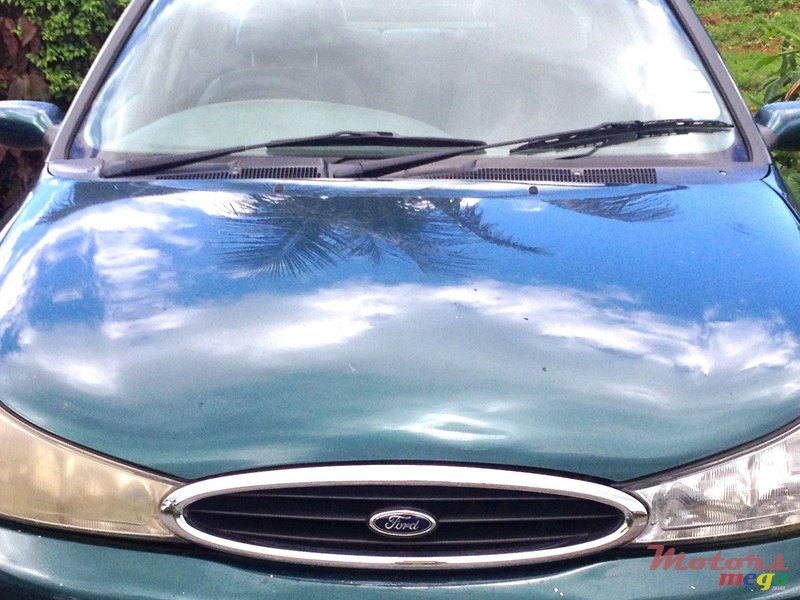 2000' Ford Mondeo photo #4