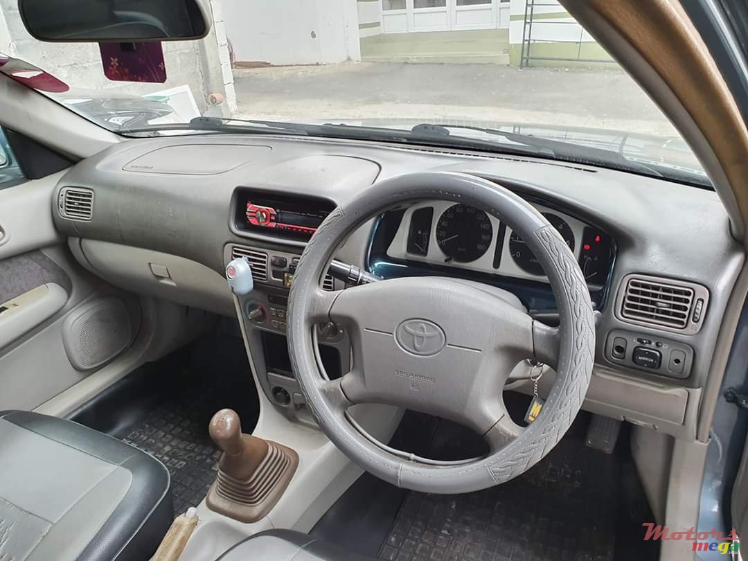 1998' Toyota photo #5