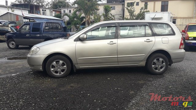 2002' Toyota Fielder photo #3