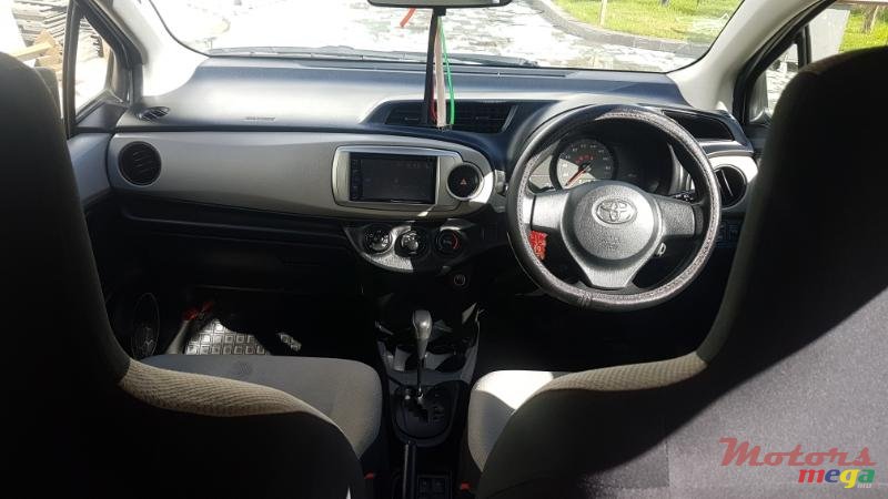 2012' Toyota Vitz photo #3