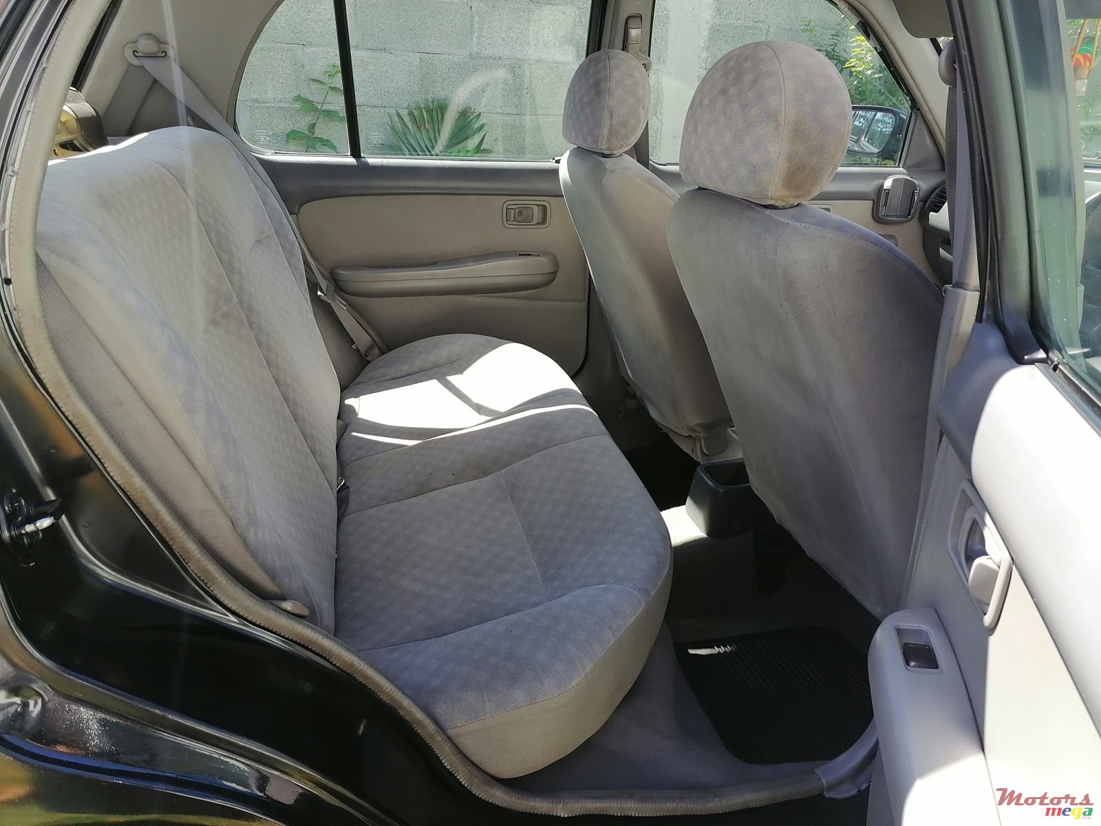 2001' Nissan March photo #6