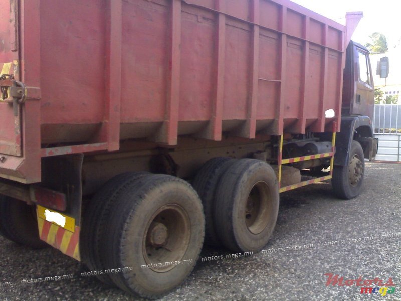 1982' Ashok Leyland photo #1