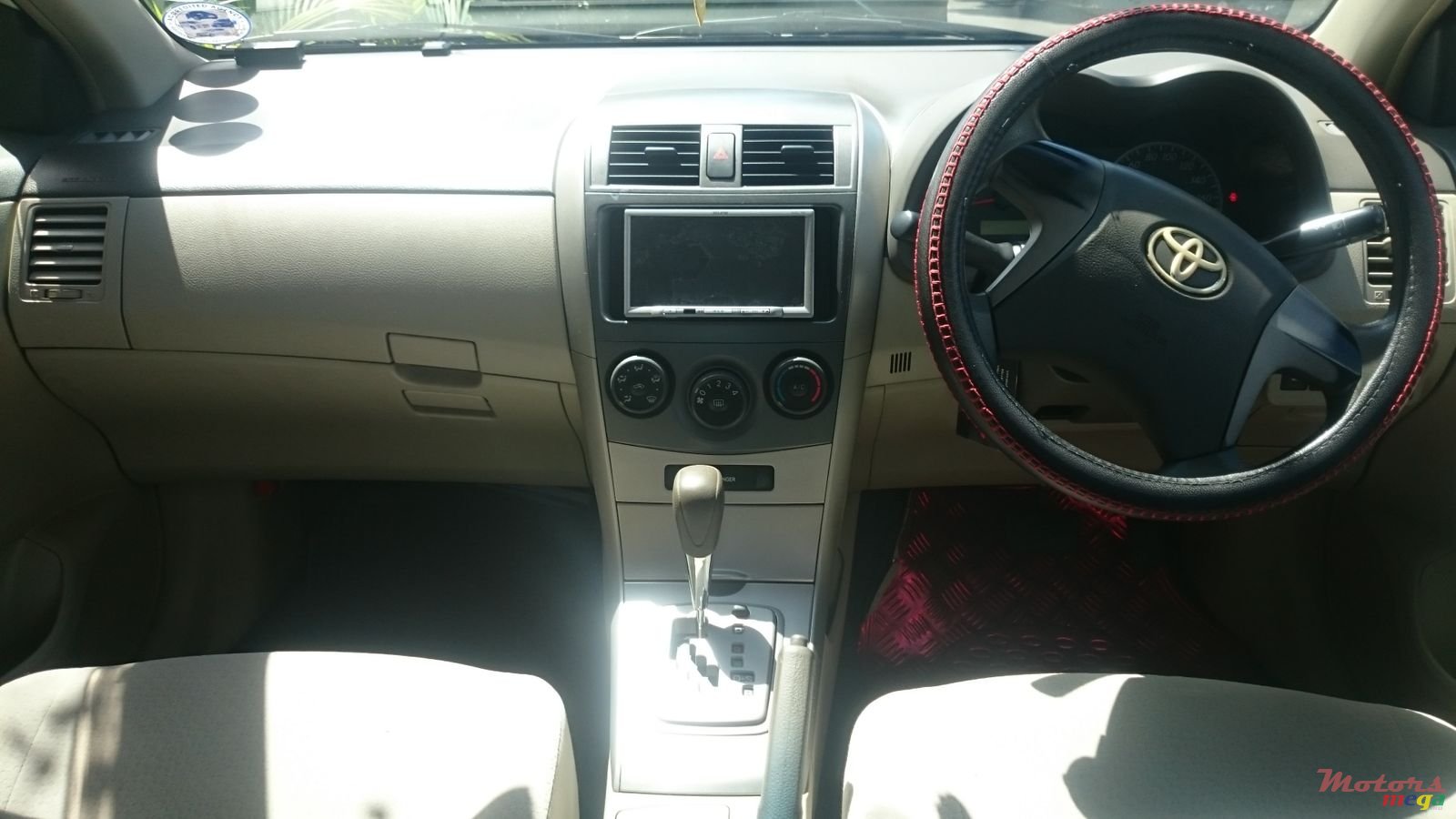 2009' Toyota Corolla Axio photo #7