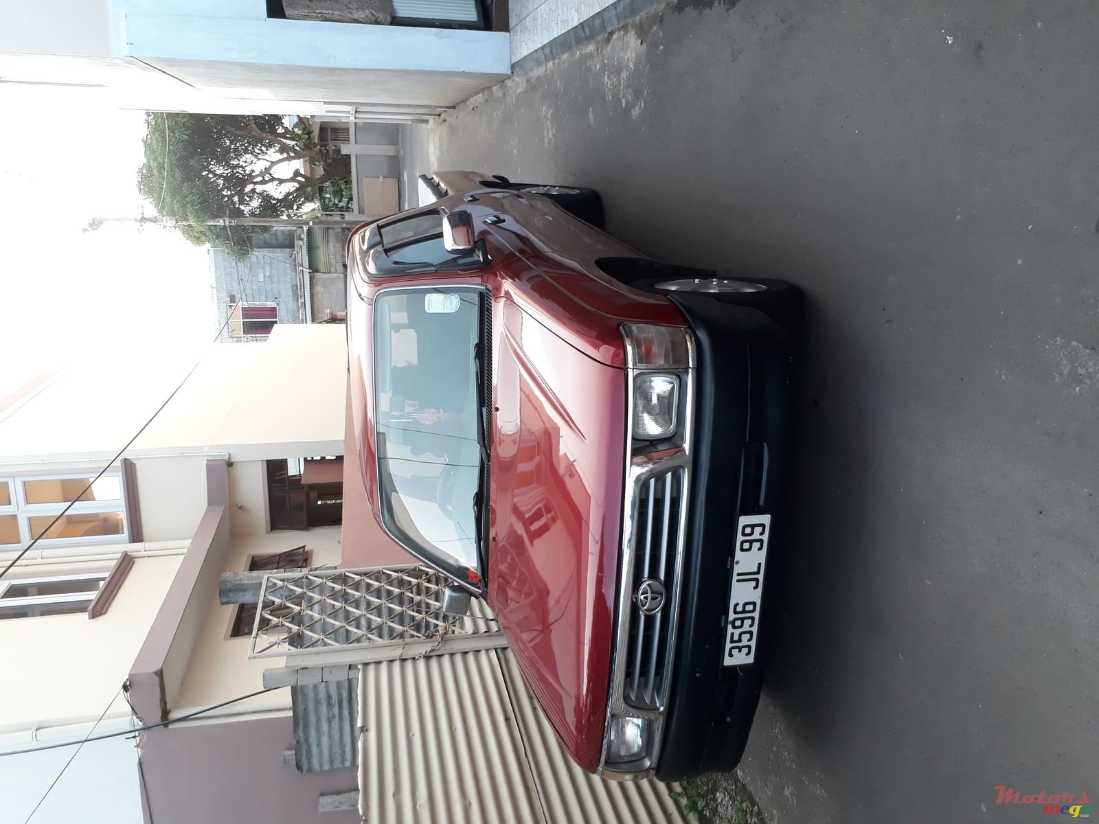 1999' Toyota Hilux photo #2