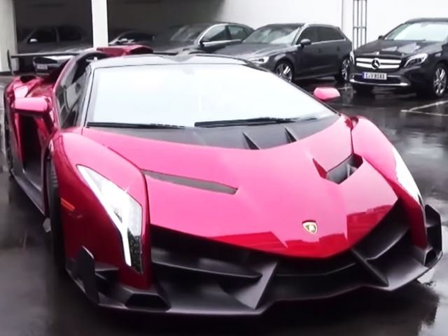 How to Fit A $4.5 Million Lamborghini in the Back of a Van