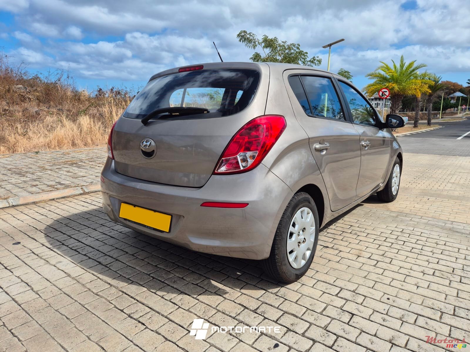 2014' Hyundai i20 photo #4