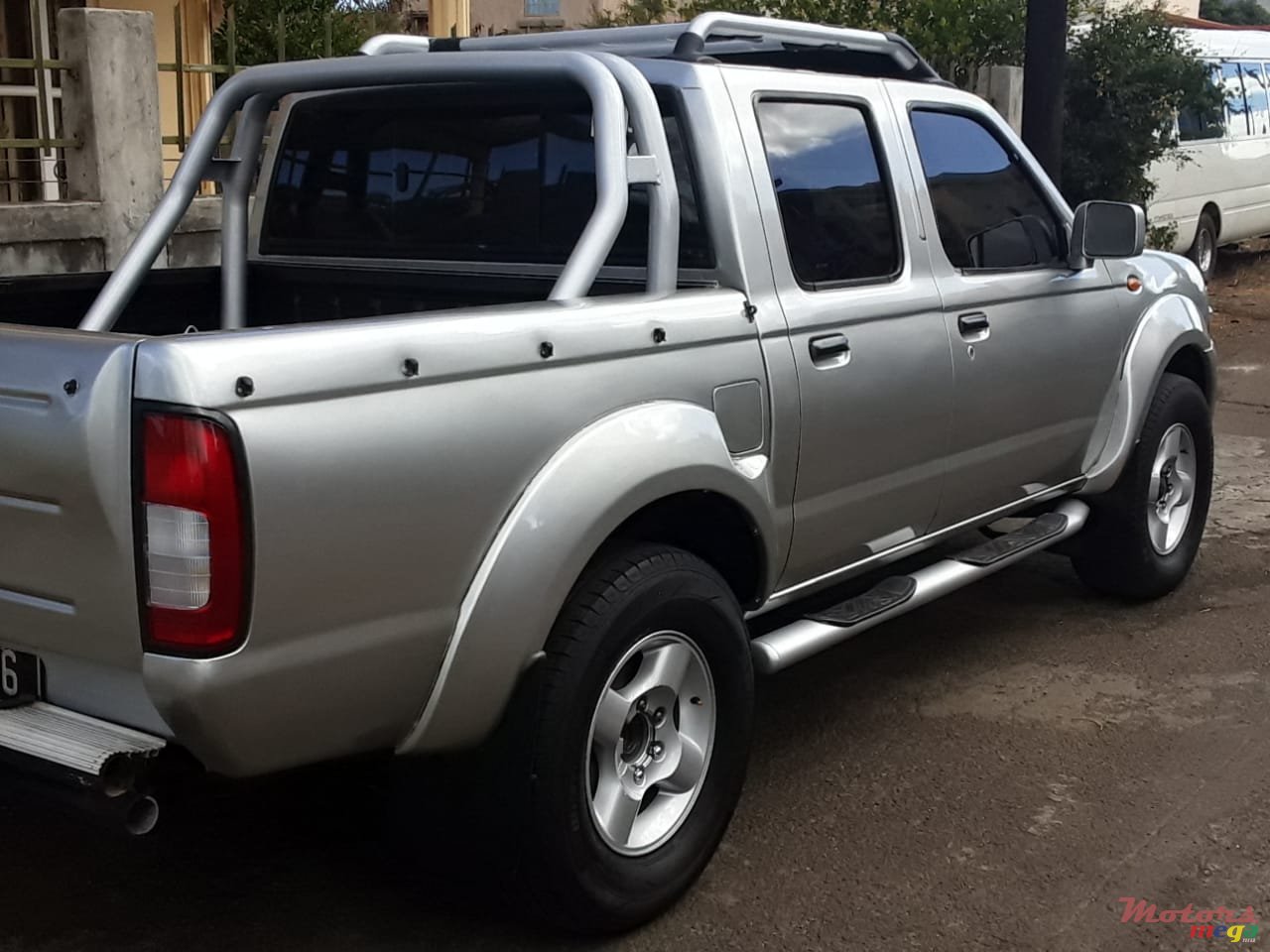 2006' Nissan Hardbody photo #6