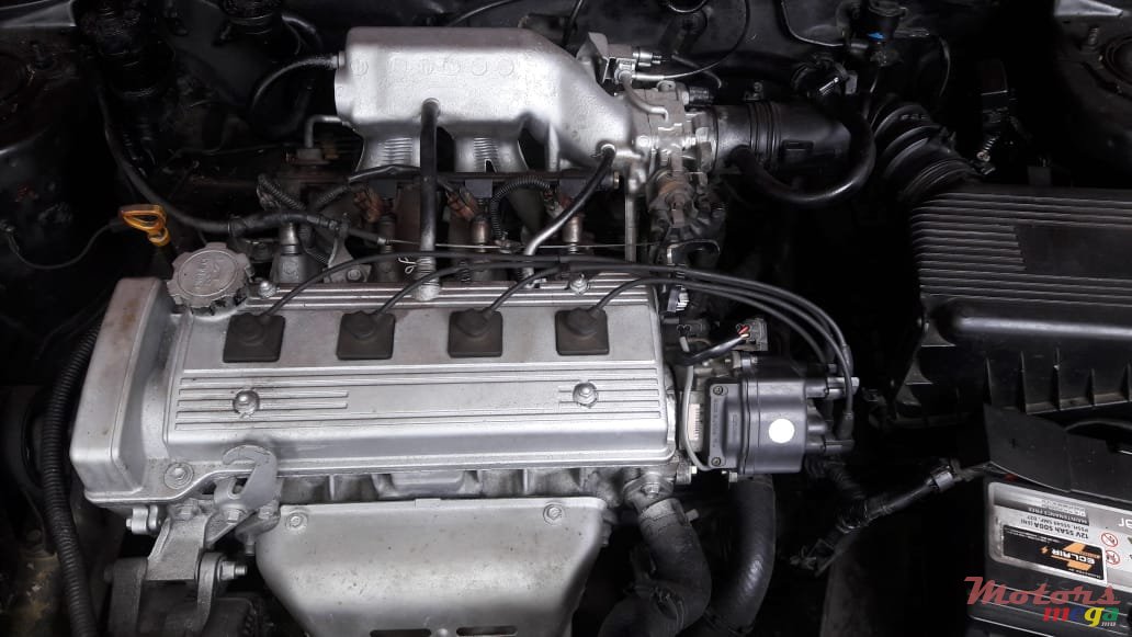 1997' Toyota Carina photo #6