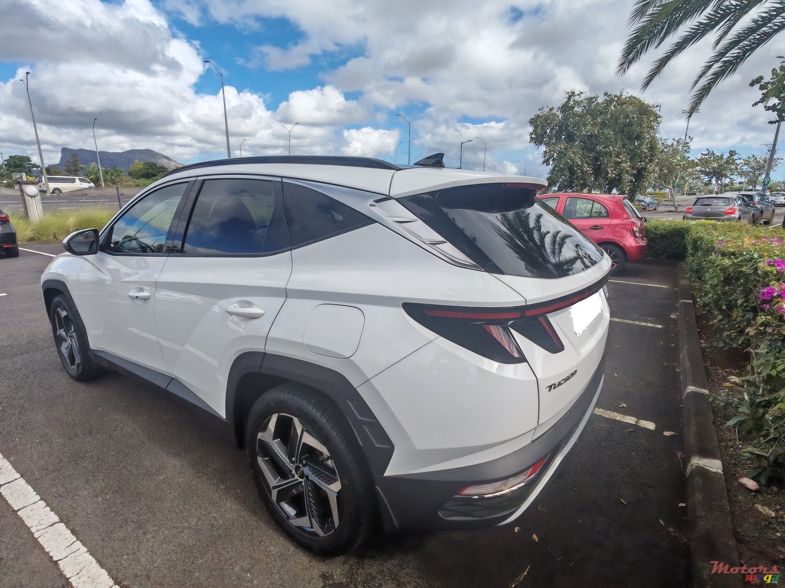 2022' Hyundai Tucson chromeline luxury photo #2
