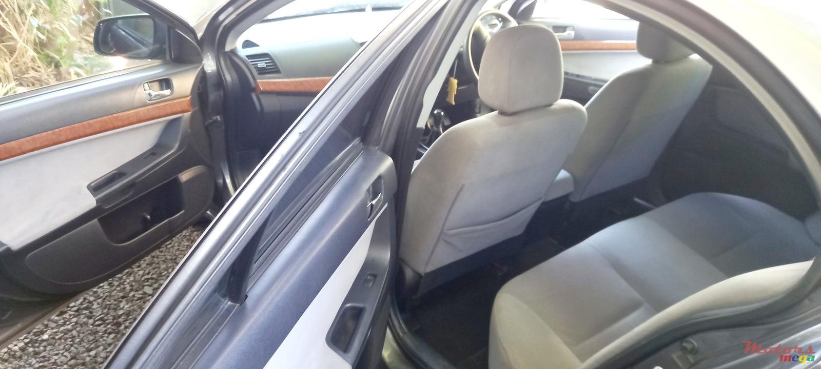 2008' Mitsubishi Lancer X photo #4