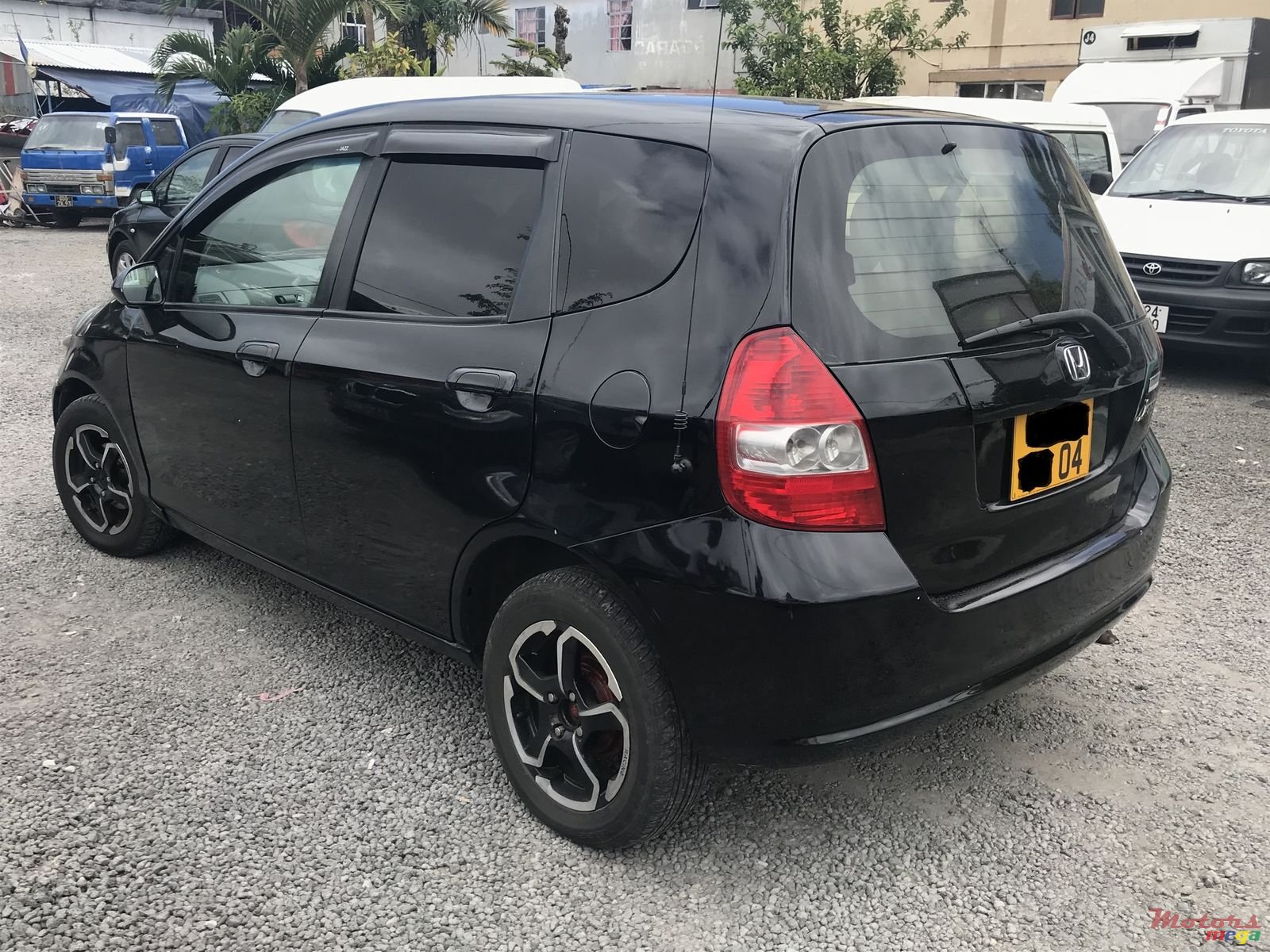 2004' Honda photo #3