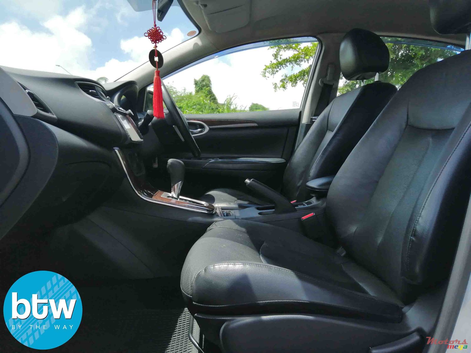 2014' Nissan Sentra photo #3