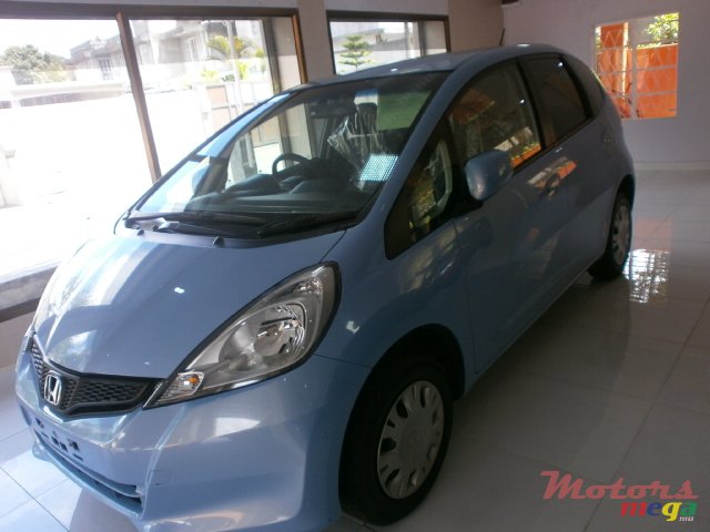 2013' Honda Fit photo #1
