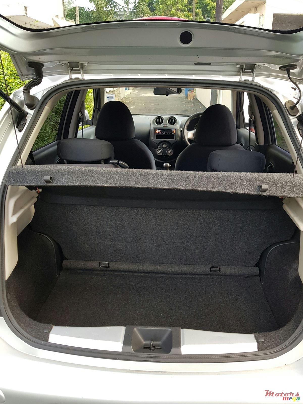 2013' Nissan March Automatic photo #6