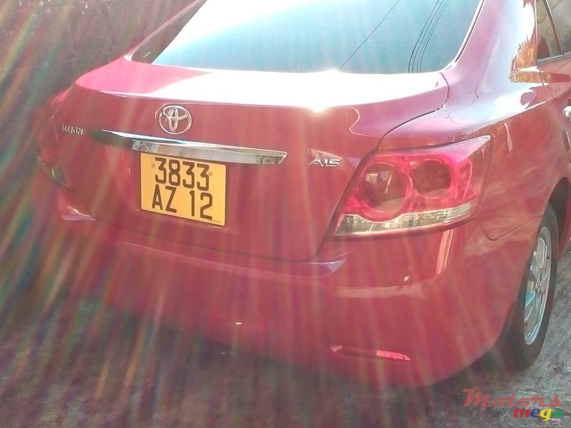 2012' Toyota Aurion photo #4