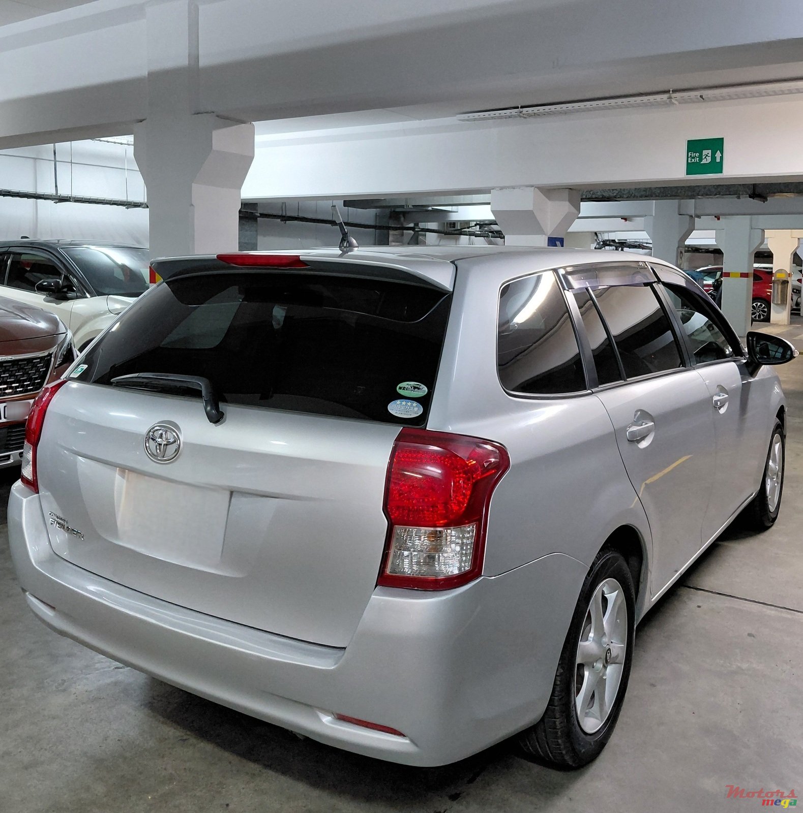2014' Toyota Fielder photo #5