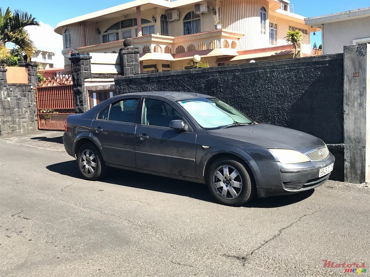 2005' Ford Mondeo photo #2