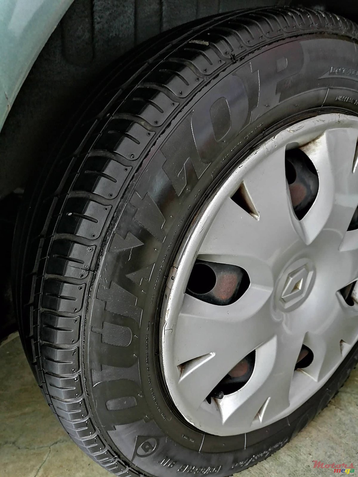 2006' Renault Megane Berline photo #7