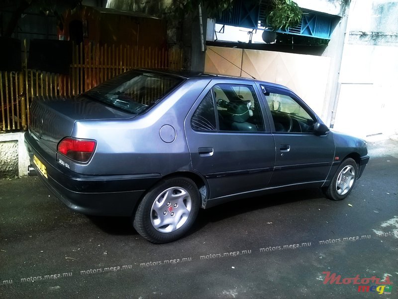 1994' Peugeot 306 photo #1