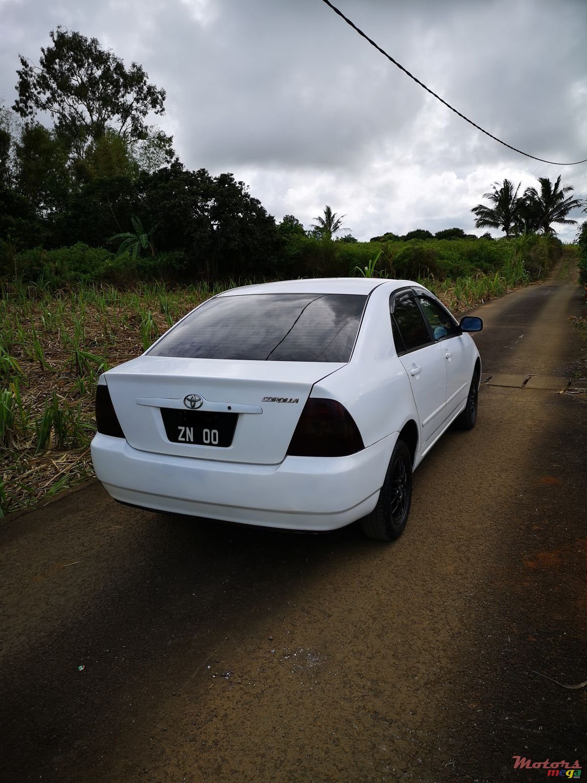 2000' Toyota photo #2