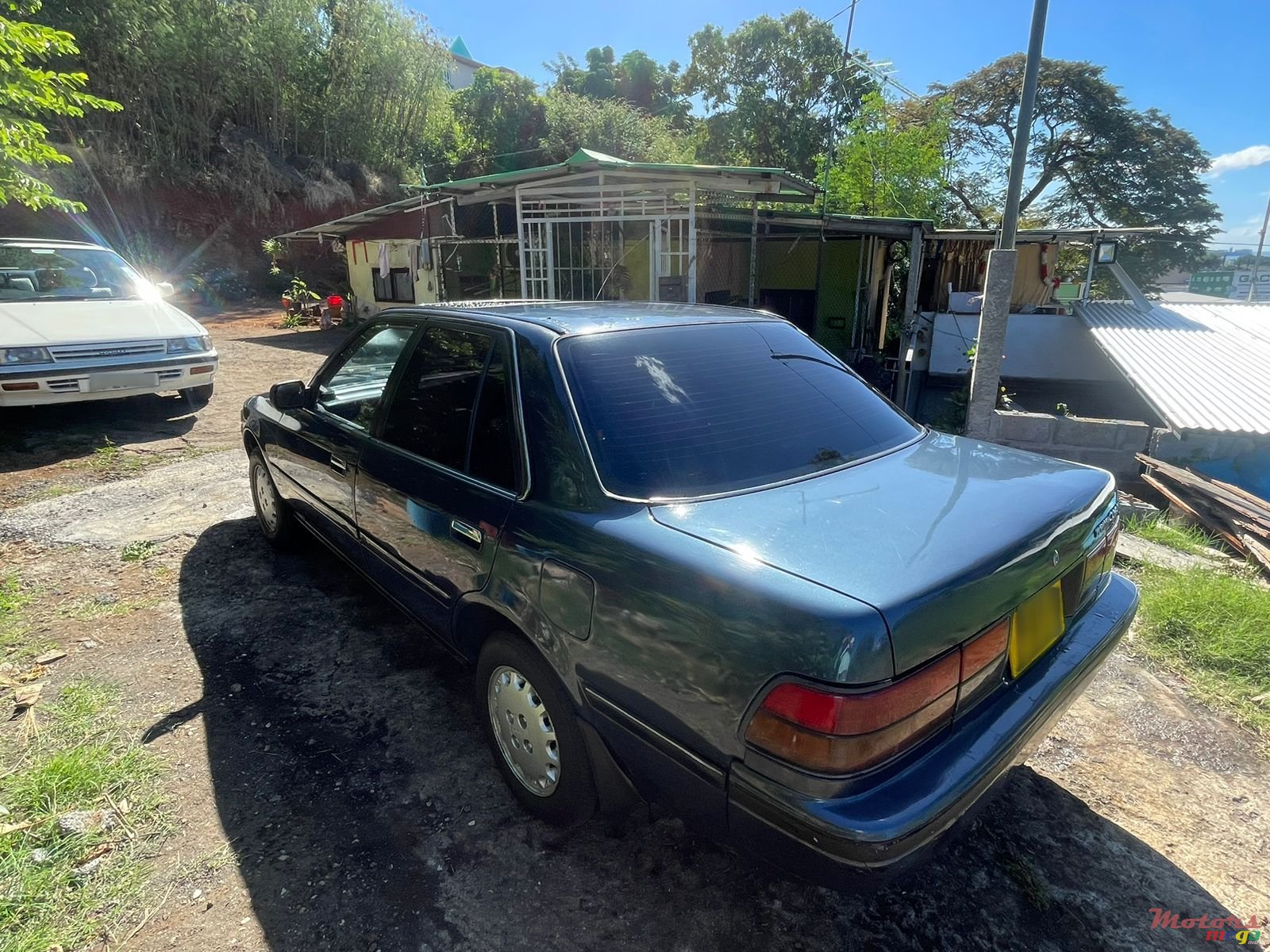 1990' Toyota Corona photo #2