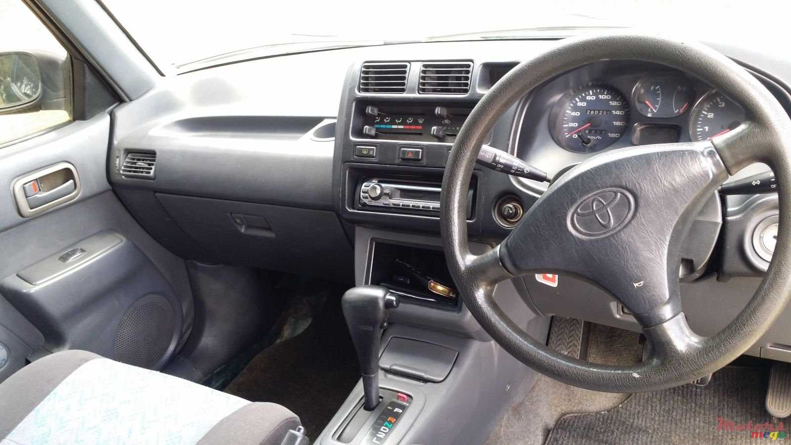 1996' Toyota RAV4 photo #4