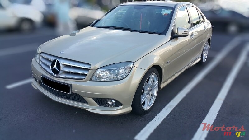 2010' Mercedes-Benz Amg sport package photo #1