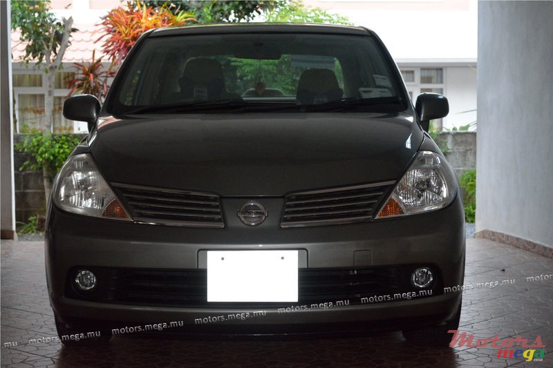 2006' Nissan photo #1