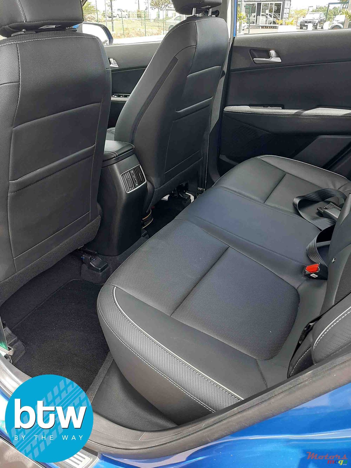 2019' Hyundai photo #4