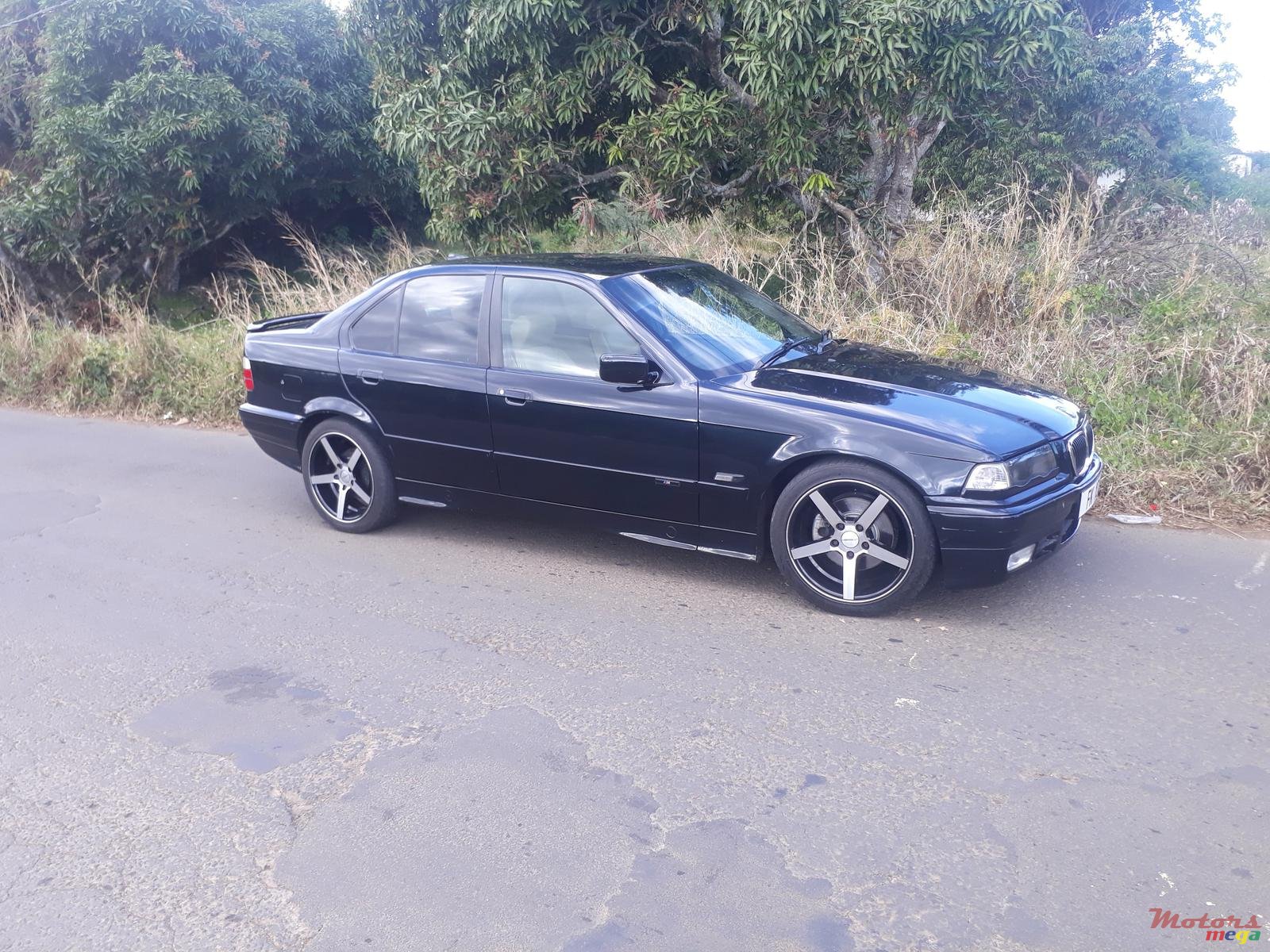 1992' BMW 3 Series no photo #2