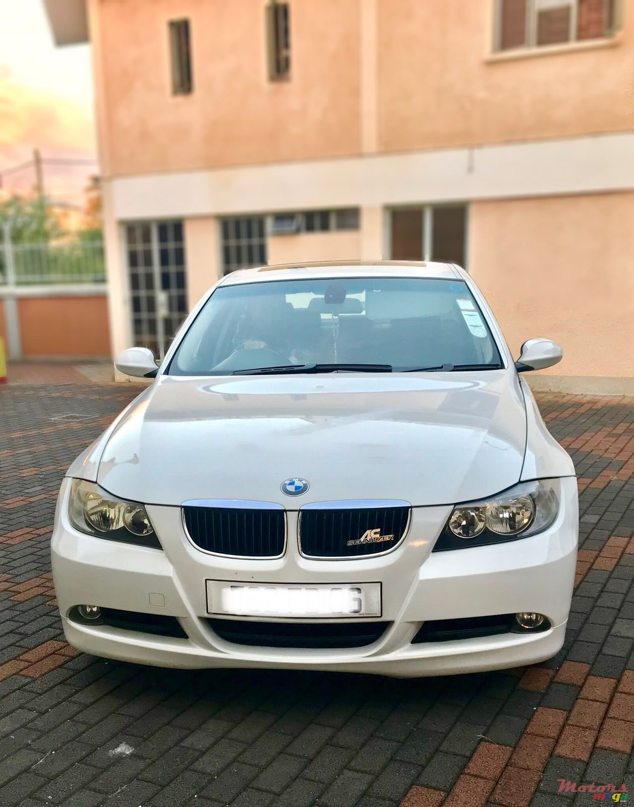 2006' BMW 320 photo #2