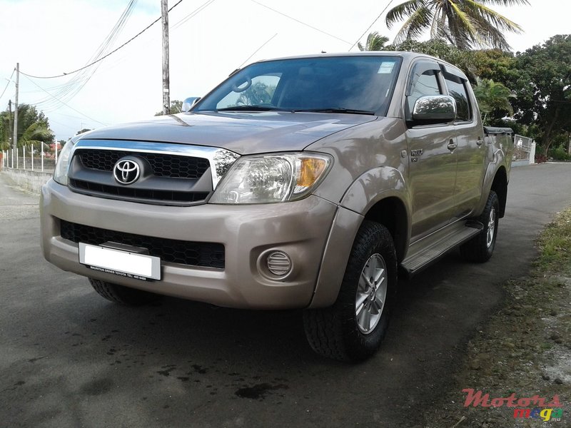 2009' Toyota Hilux 4x4 (Turbo) photo #1