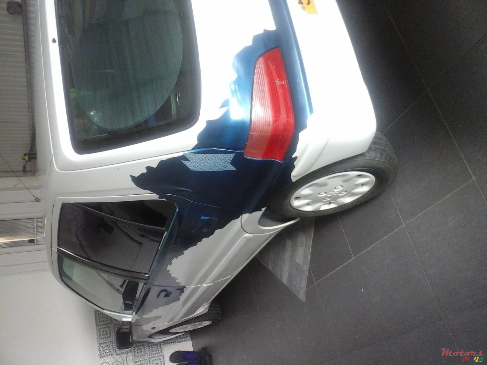 1998' Peugeot 106 photo #4