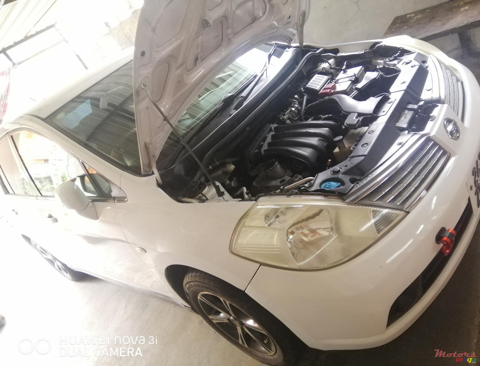 2007' Nissan Tiida photo #2