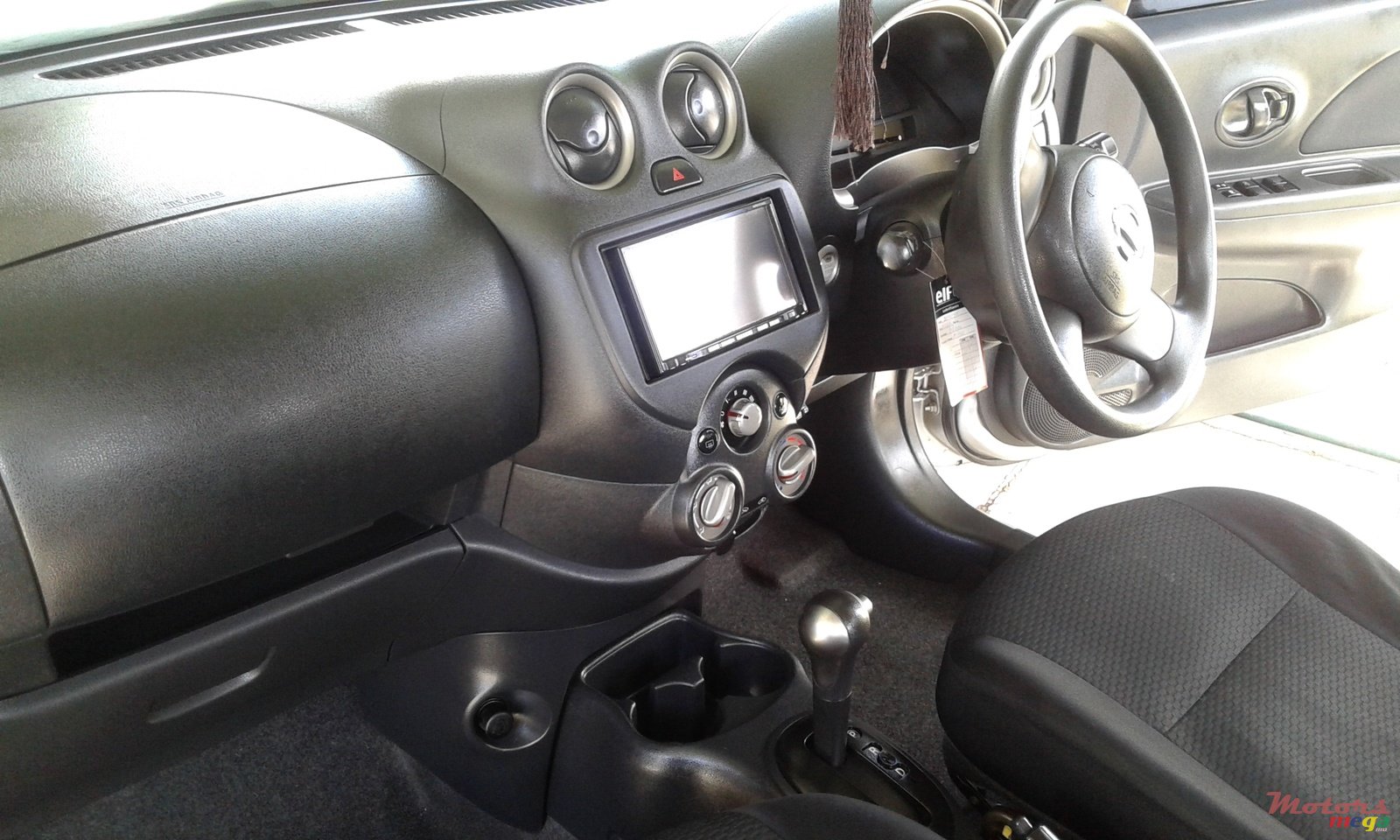 2011' Nissan Micra photo #4