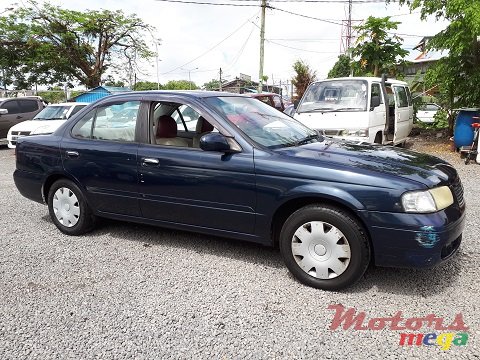 2002' Nissan B15 photo #3